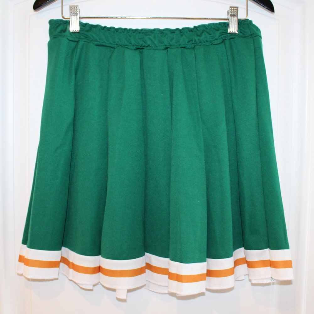 Stranger Things “Chrissy” costume (women’s L) (NWOT) - Picture 7 of 9